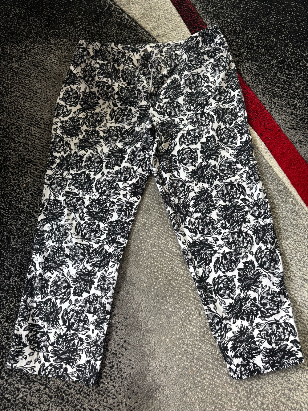 Chico's Black and White Floral pants